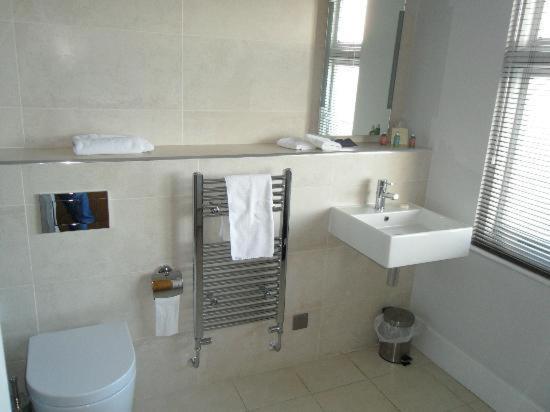 Apple Tree House Hotel Redhill  Room photo